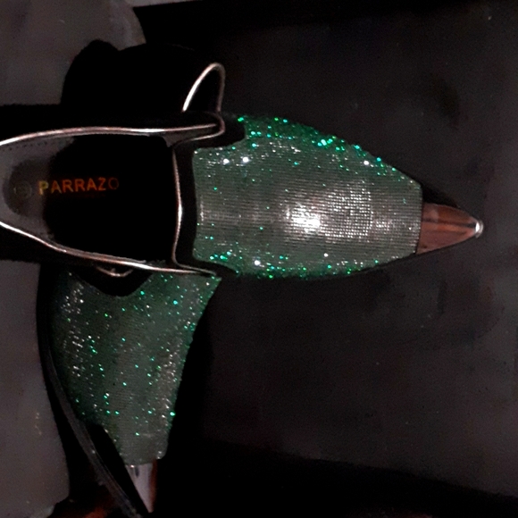 Shoe - Picture 1 of 1